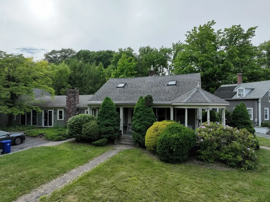 18 North Ave, Attleboro, MA 02703 - #1