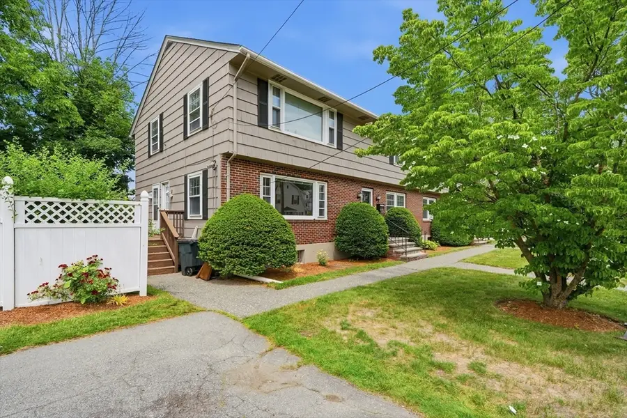 30 Bunkerhill St #30, North Andover, MA 01845 - #2
