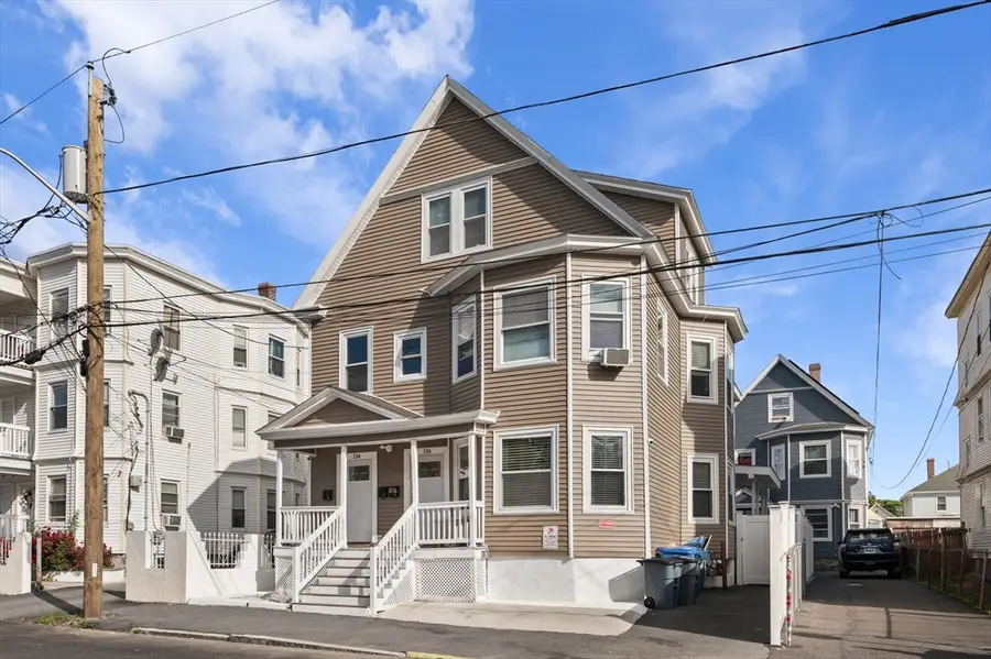134-136 Boxford St, Lawrence, MA 01843 - #2