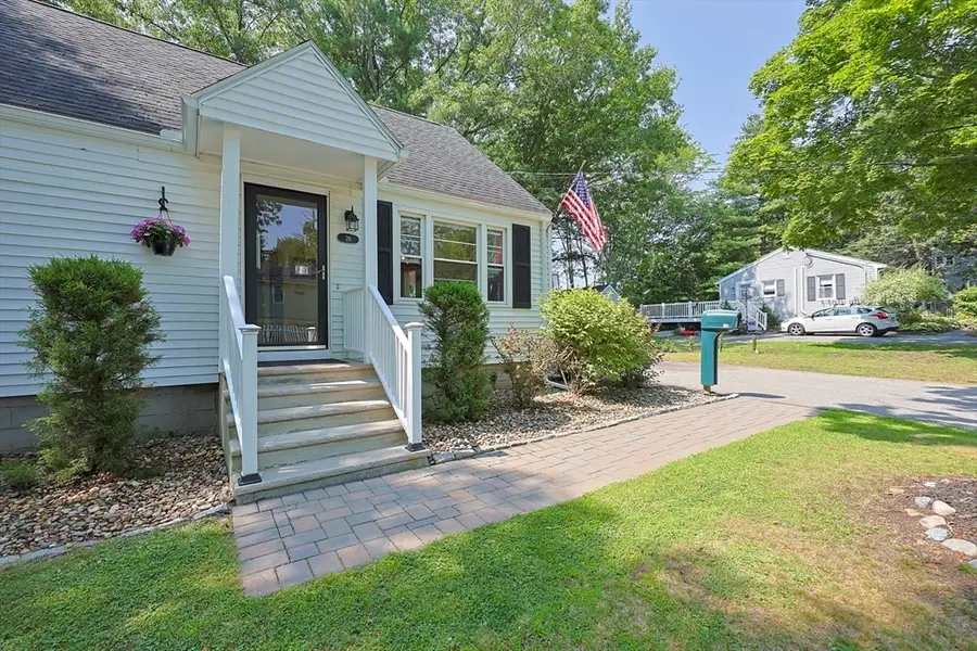 26 Ponderosa Avenue, Methuen, MA 01844 - #3