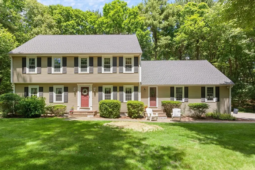 4 Quail Run Rd, Norfolk, MA 02056 - #1