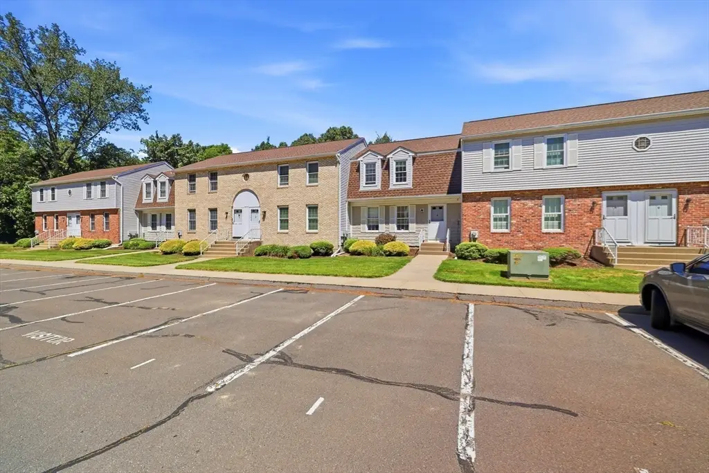 283 Fuller Rd #I, Chicopee, MA 01020 - #1