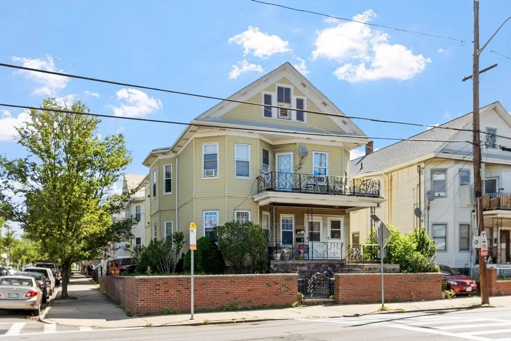 562 Main St, Medford, MA 02155 - #1