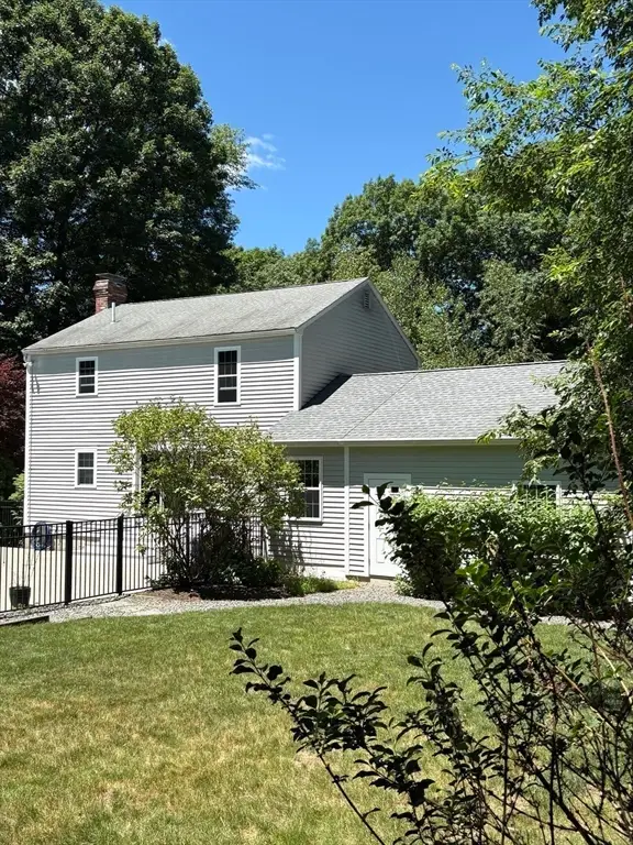 35 Houde St, Marlborough, MA 01752 - #3
