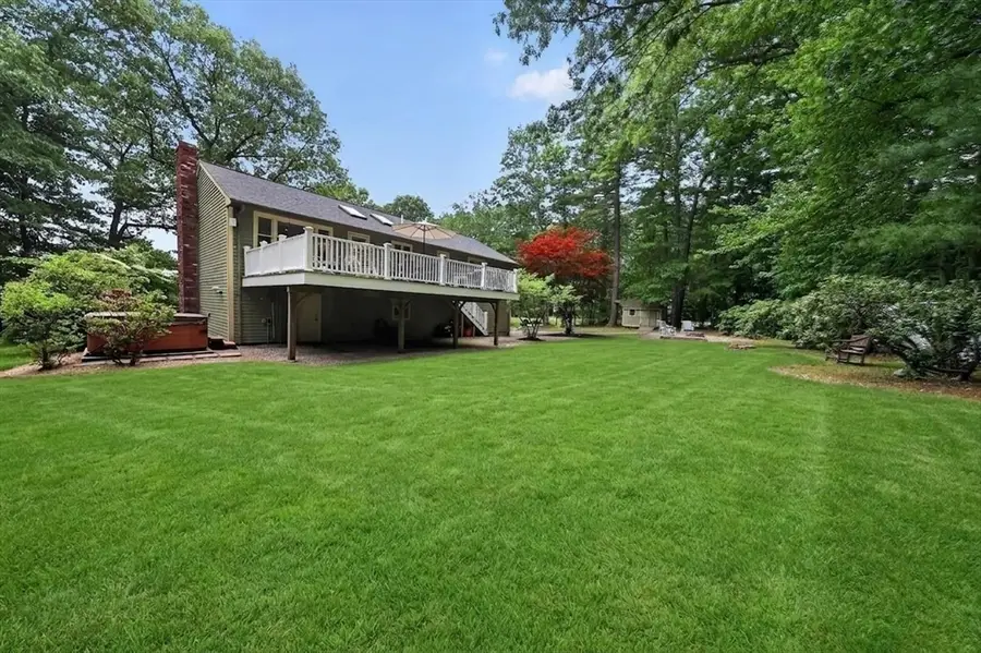 42 Willow Road, Hanover, MA 02339 - #3