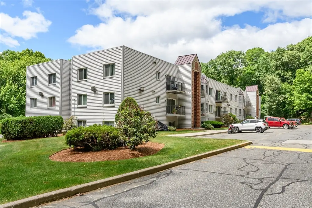 136 Central St #C6, Hudson, MA 01749 - #1