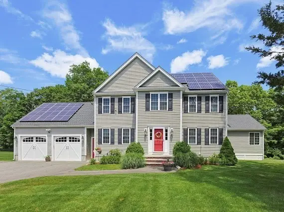 319 Cushing St, Stoughton, MA 02072