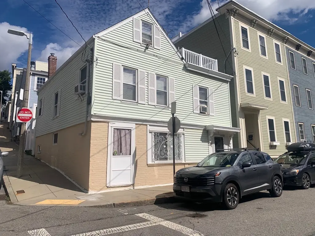 15 Russell St, Boston, MA 02129 - #1