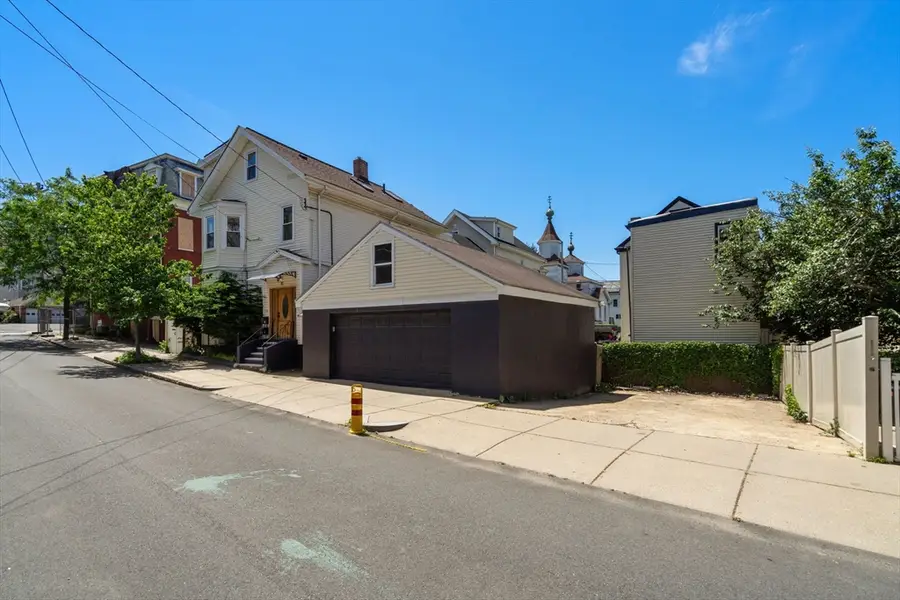 10 Orange St, Chelsea, MA 02150 - #2