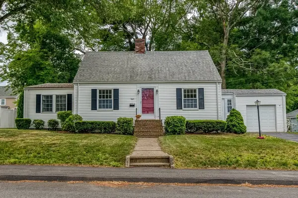 8 Stevens Terrace, Randolph, MA 02368