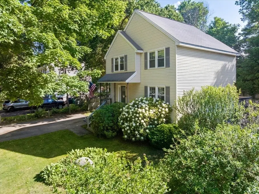 22 Canterbury St, Billerica, MA 01821 - #3