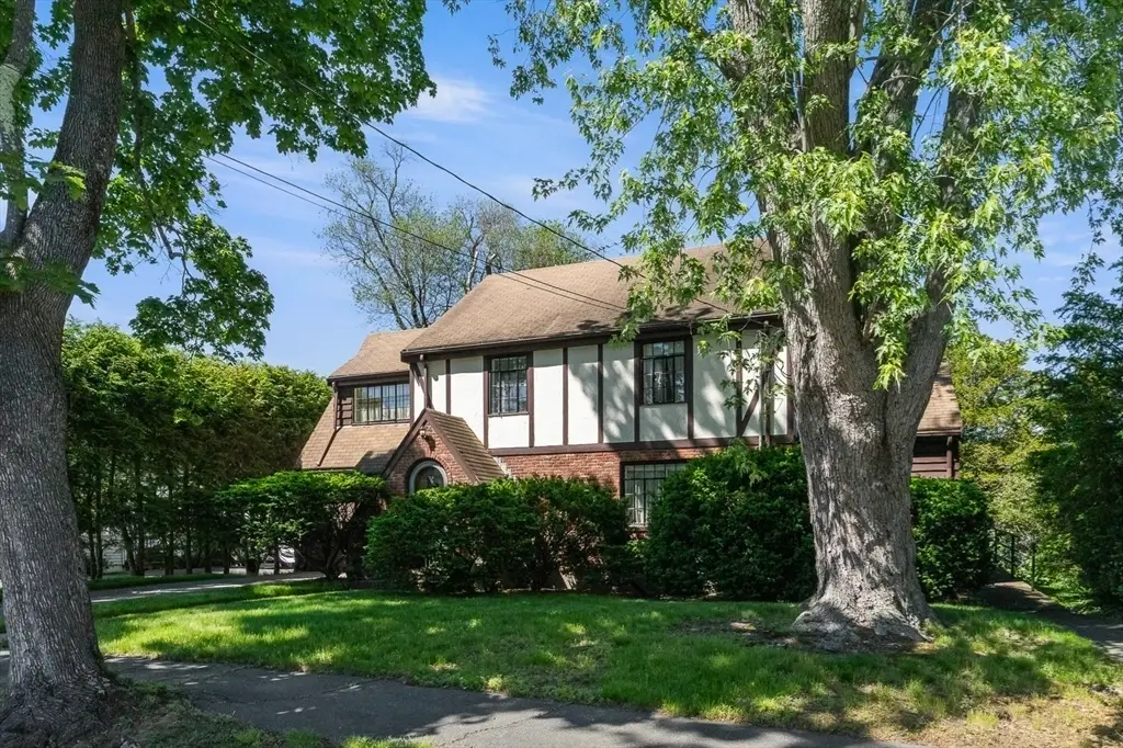 21 Whittlesey Rd, Newton, MA 02459 - #1