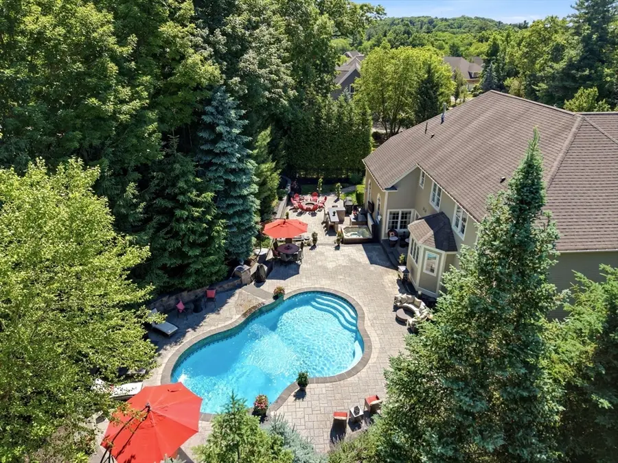 4 Shipley Ct, Middleton, MA 01949 - #3