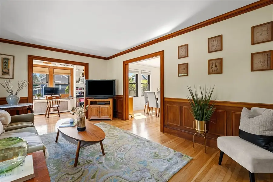 197 Hillside Ave, Arlington, MA 02476 - #3