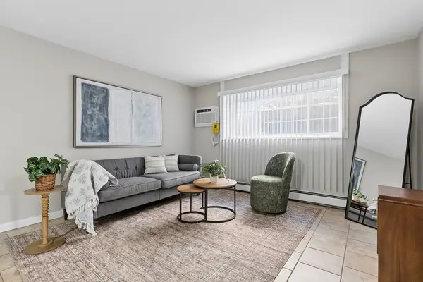 15 Staples Ave #12, Everett, MA 02149