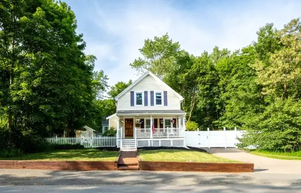 24 Greenhood St, Dedham, MA 02026