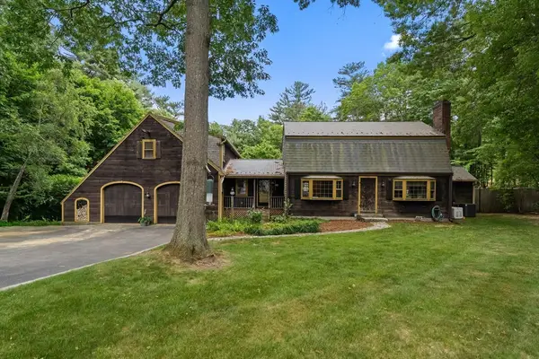 1200 Forest St, Marshfield, MA 02050