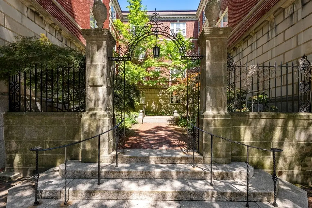 4 Washington Avenue #5, Cambridge, MA 02140 - #1