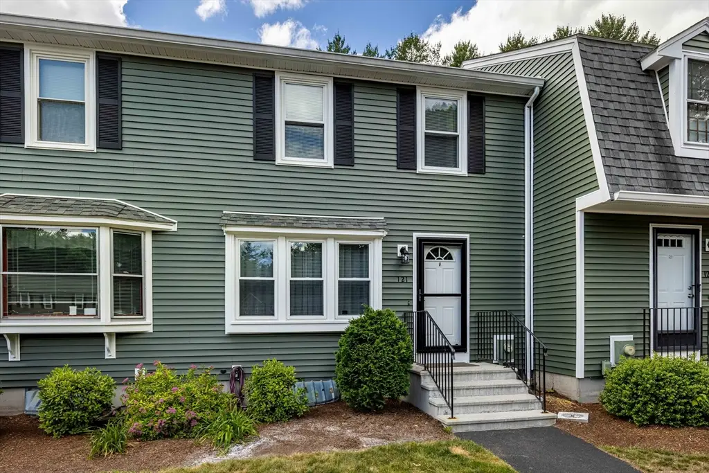 121 Twin Brook Ln #121, Bellingham, MA 02019 - #1