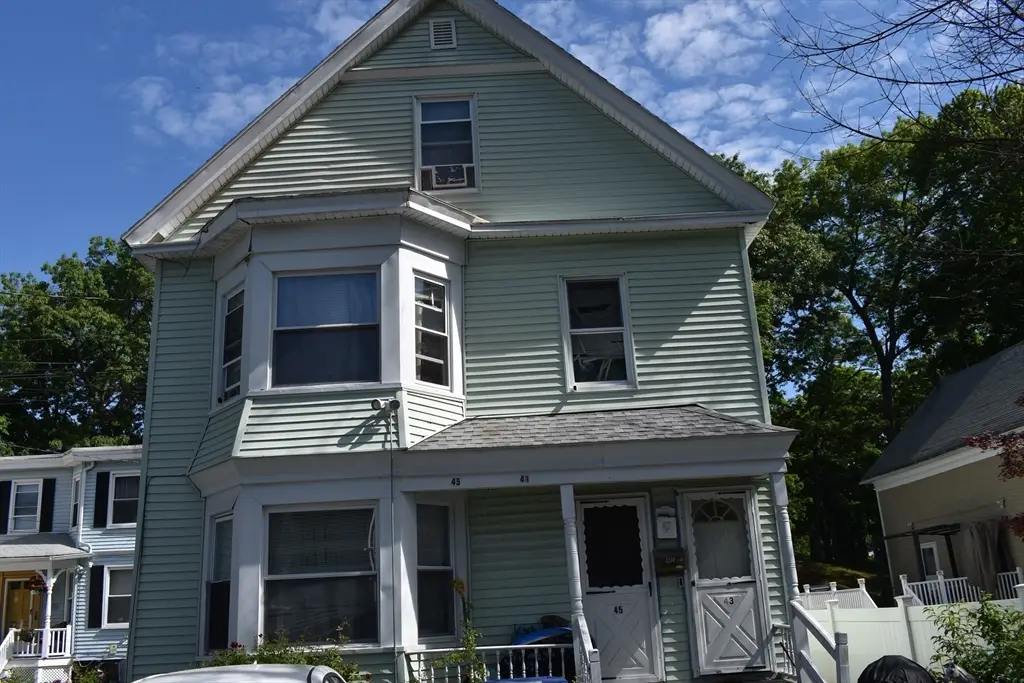 43-45 Arnold St, Methuen, MA 01844 - #1