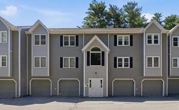 84 Tennis Plaza Rd #50, Dracut, MA 01826