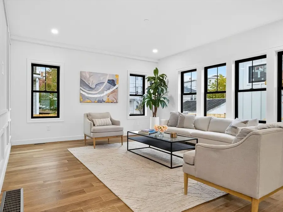 192 Washington Street #A, Somerville, MA 02143 - #2