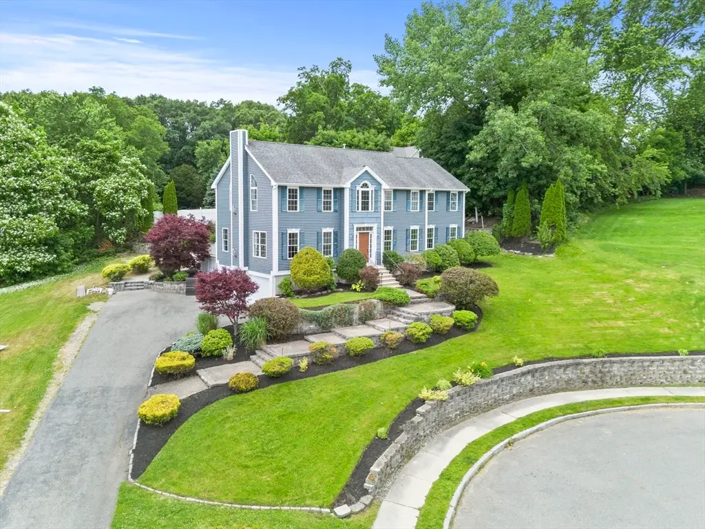 8 Woods Hill Cir, Woburn, MA 01801 - #1