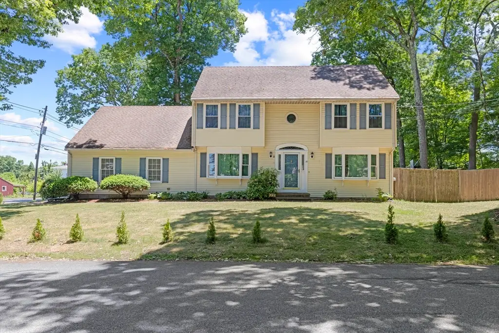 49 W Fountain St, Milford, MA 01757 - #1