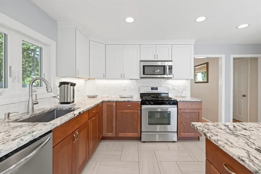 49 W Fountain St, Milford, MA 01757 - #3
