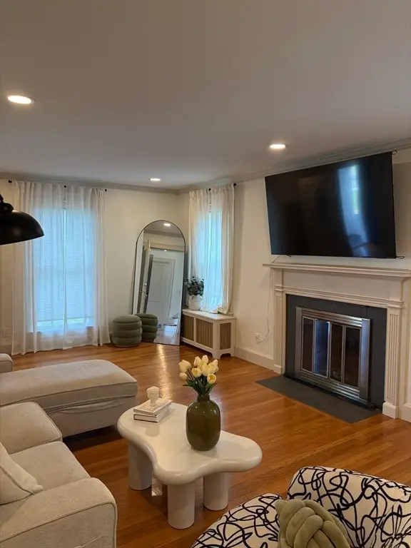 60 Rencelau St, Springfield, MA 01118 - #2