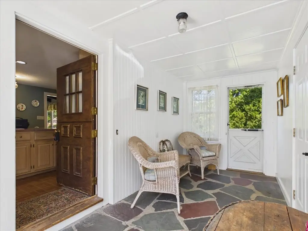 627 S Franklin St, Holbrook, MA 02343 - #1