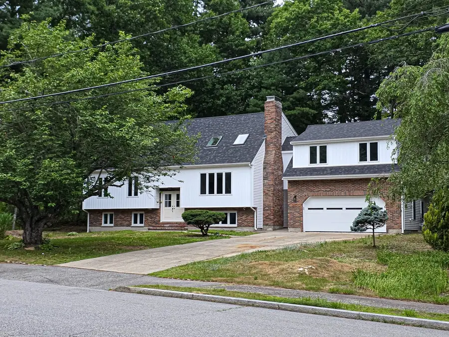 41 Kenneth St, West Bridgewater, MA 02379 - #2