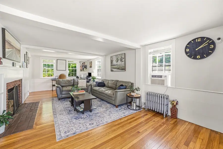 4 Newhall Ave, Saugus, MA 01906 - #2