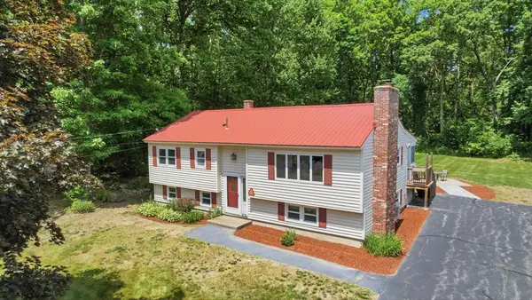 335 Pelham Rd, Dracut, MA 01826