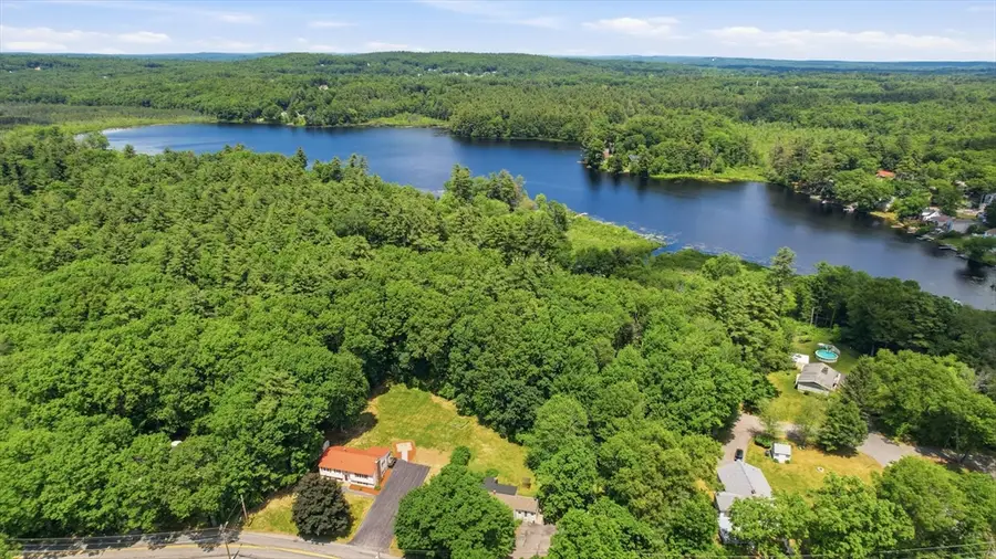 335 Pelham Rd, Dracut, MA 01826 - #3
