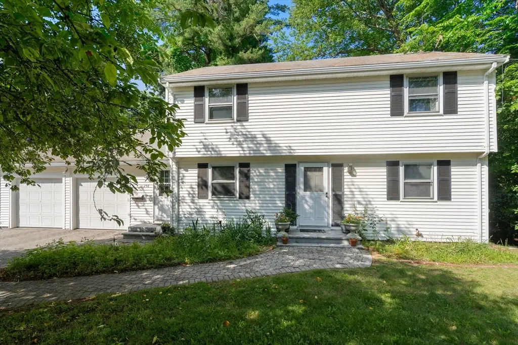 258 Edgell Rd, Framingham, MA 01701 - #1