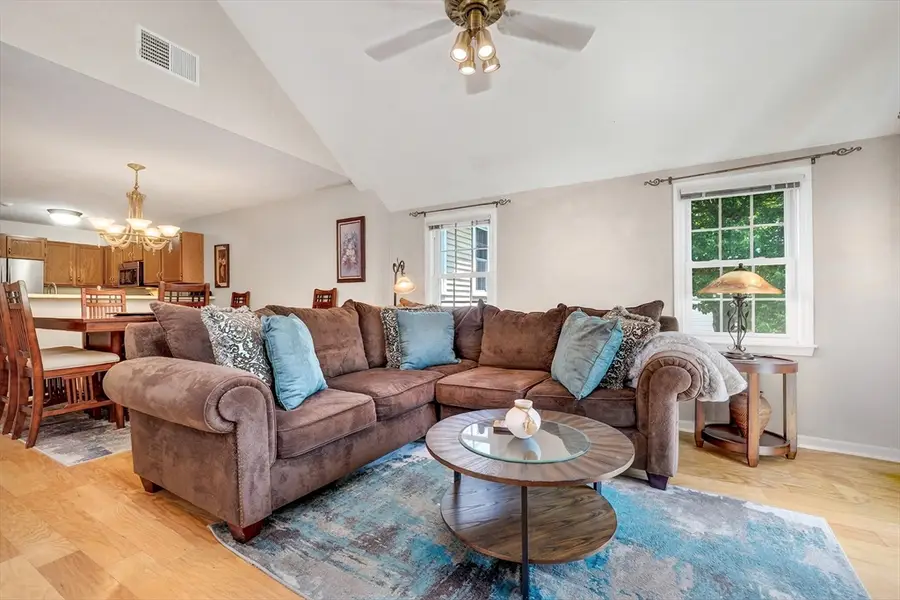 202 Allerton Commons Lane #202, Braintree, MA 02184 - #3