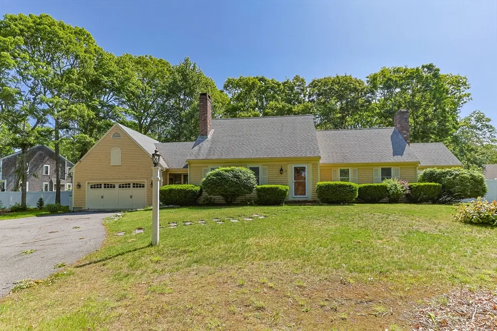 2 Fairway Cir, Sandwich, MA 02563 - #1