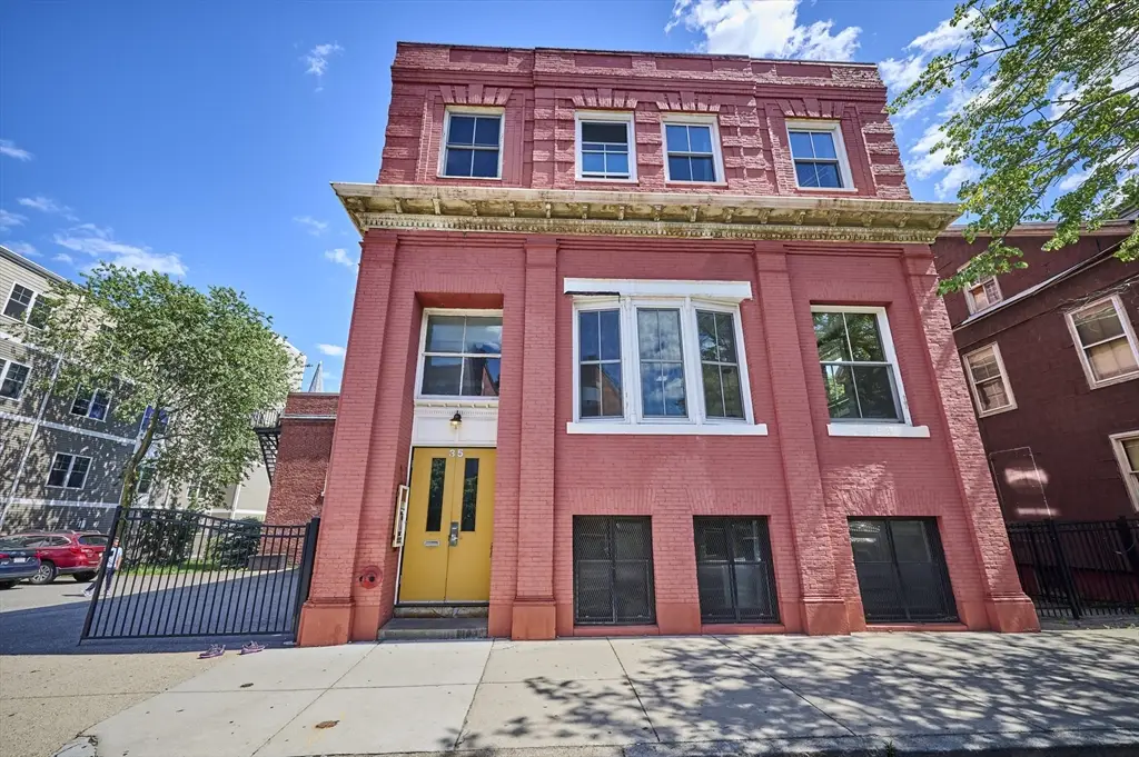 35 Saratoga #1, Boston, MA 02128 - #1