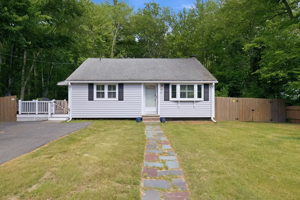 82 12th Ave, Brockton, MA 02302 - #1