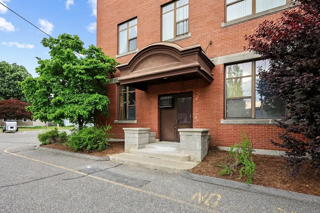 90 Mckinstry Ave #117, Chicopee, MA 01013 - #1