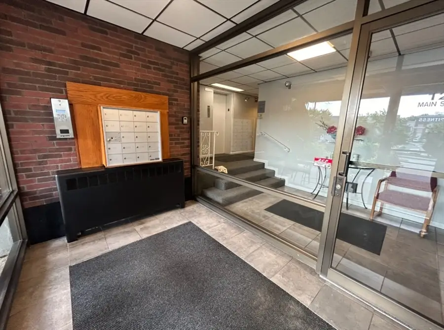 122 Main Street #402, Stoneham, MA 02180 - #2