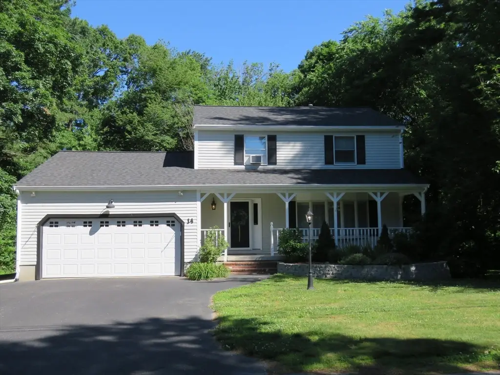 14 Willow St, Stoughton, MA 02072 - #1