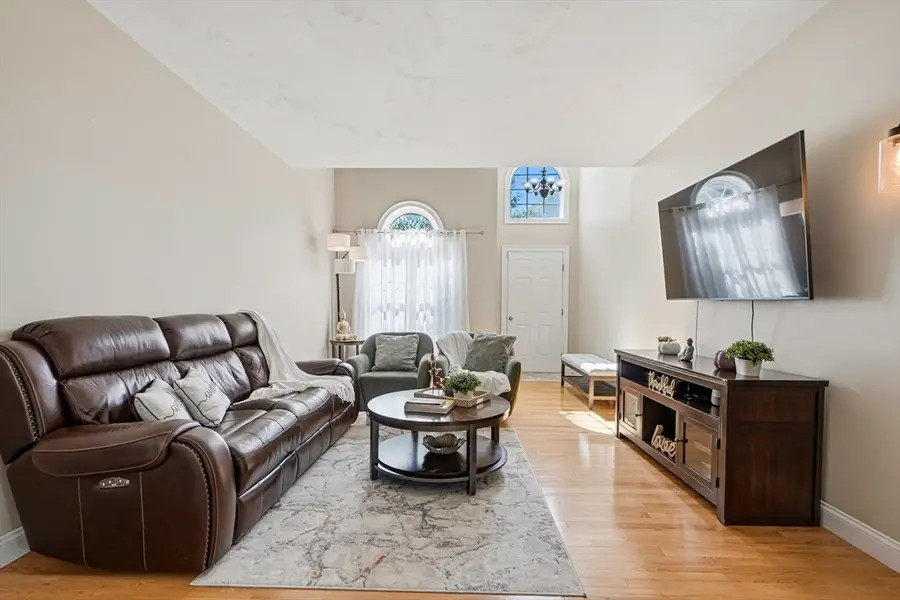 13 Knowlton Cir #13, Upton, MA 01568 - #2