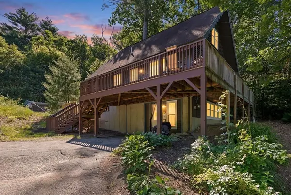 93 Beaver Lake Rd, Ware, MA 01082