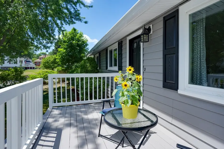 15 Jefferson Ave, Saugus, MA 01906 - #2