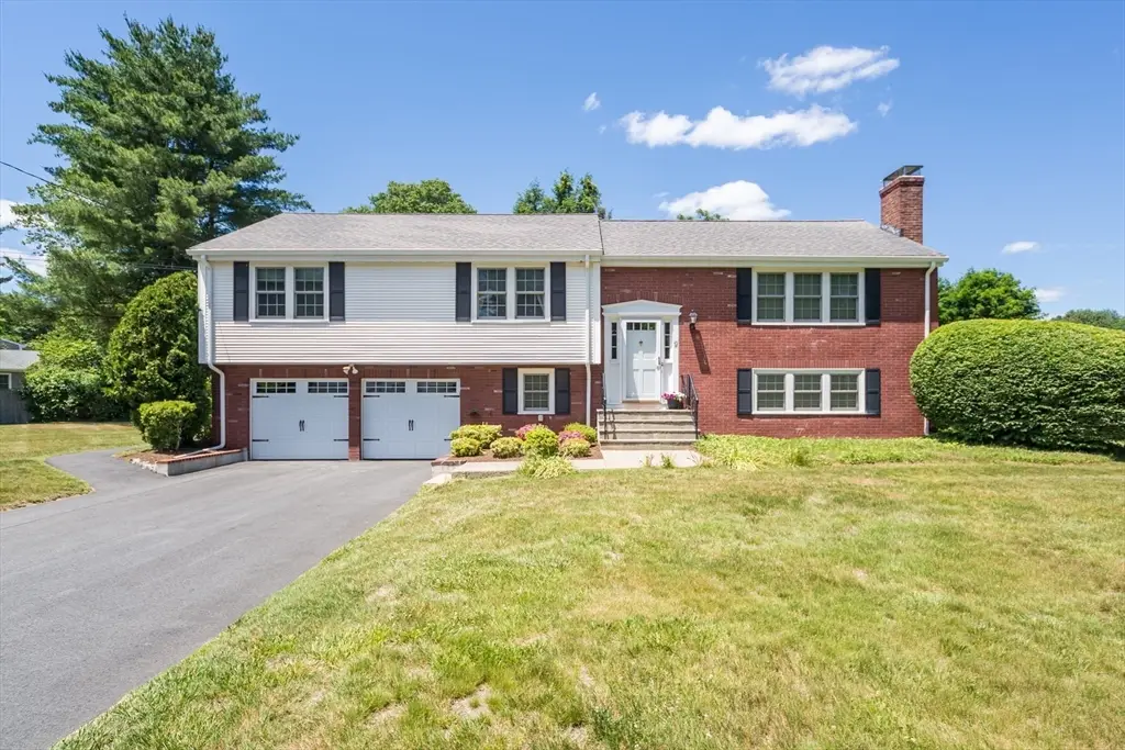 9 Riverbend Dr, Natick, MA 01760 - #1