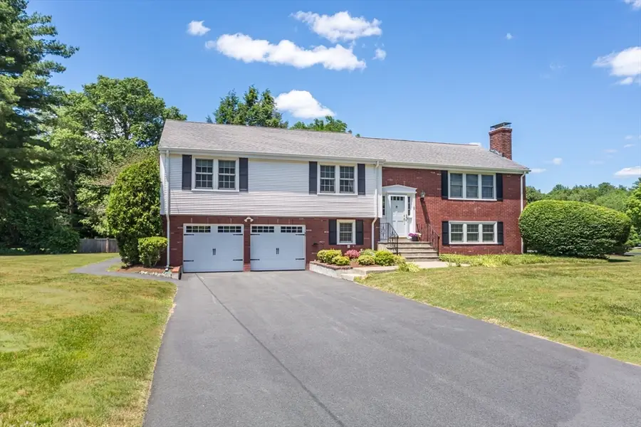 9 Riverbend Dr, Natick, MA 01760 - #2