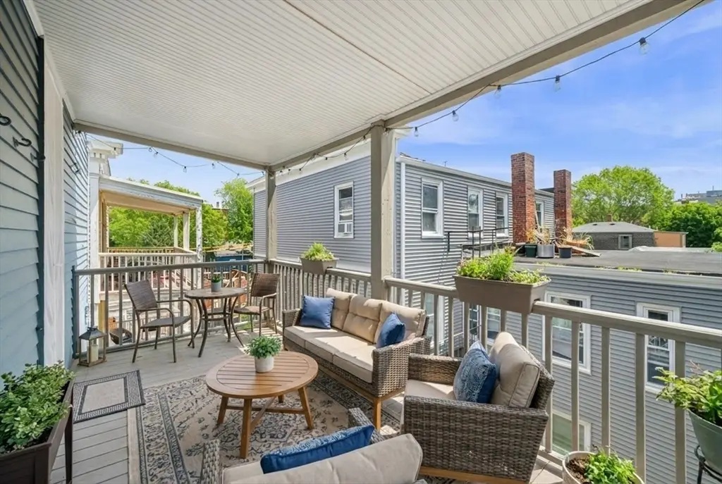 54 Pearl St #3, Cambridge, MA 02139 - #1