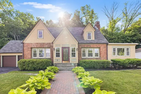 112 Newton Ave N, Worcester, MA 01609